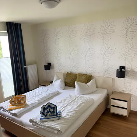 Apartmenthaus Kleiner Falke بينز