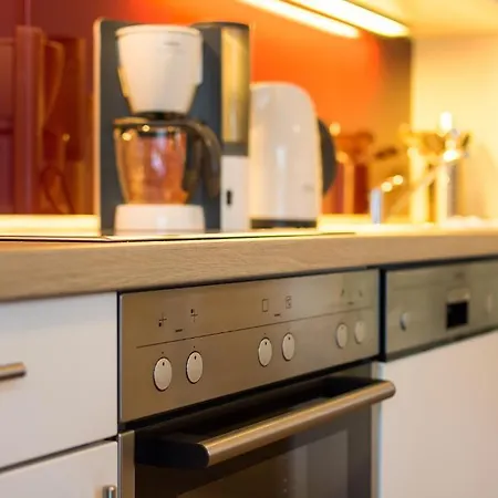 Apartmenthaus Kleiner Falke * Остзебад Бинц